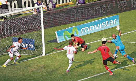 Casi todo es ‘pirata’ en Querétaro, hasta ‘el Piojo’