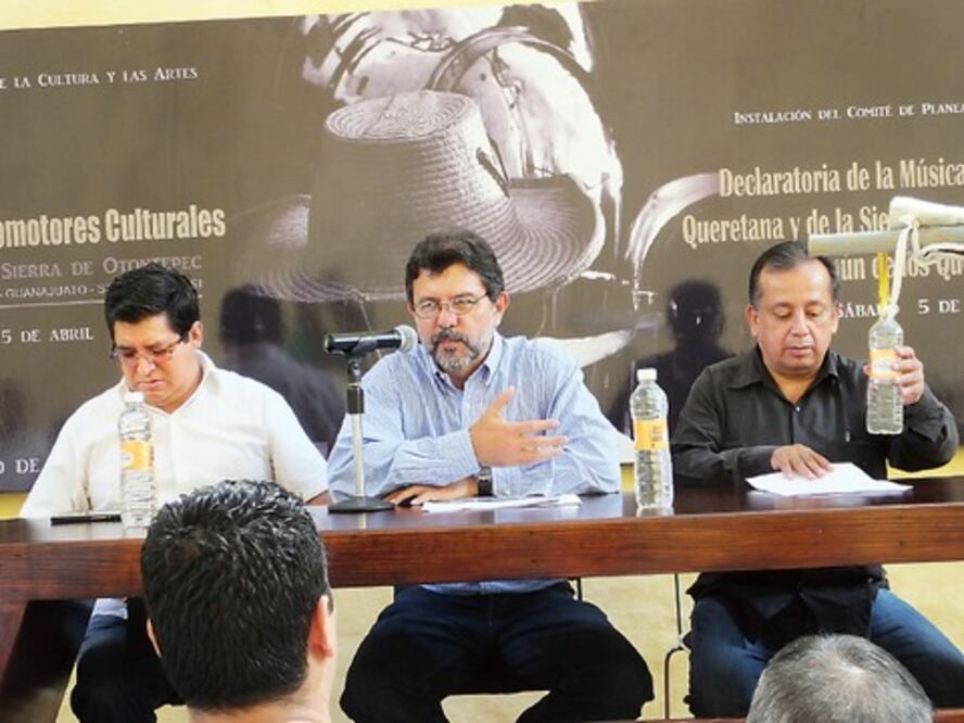 Impulsan música y gastronomía