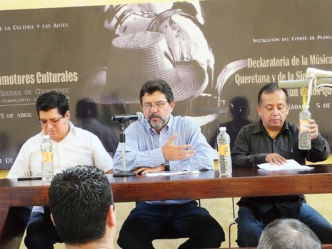 Impulsan música y gastronomía