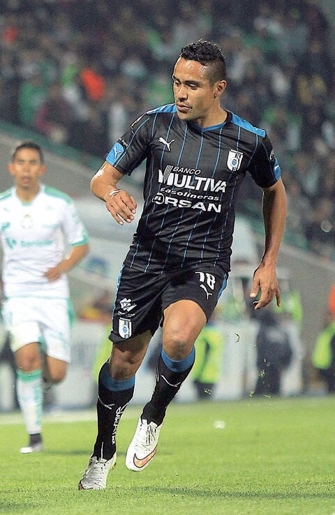 Esqueda, fuera todo el Clausura