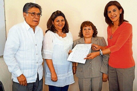 Otorga Huimilpan aumento a empleados