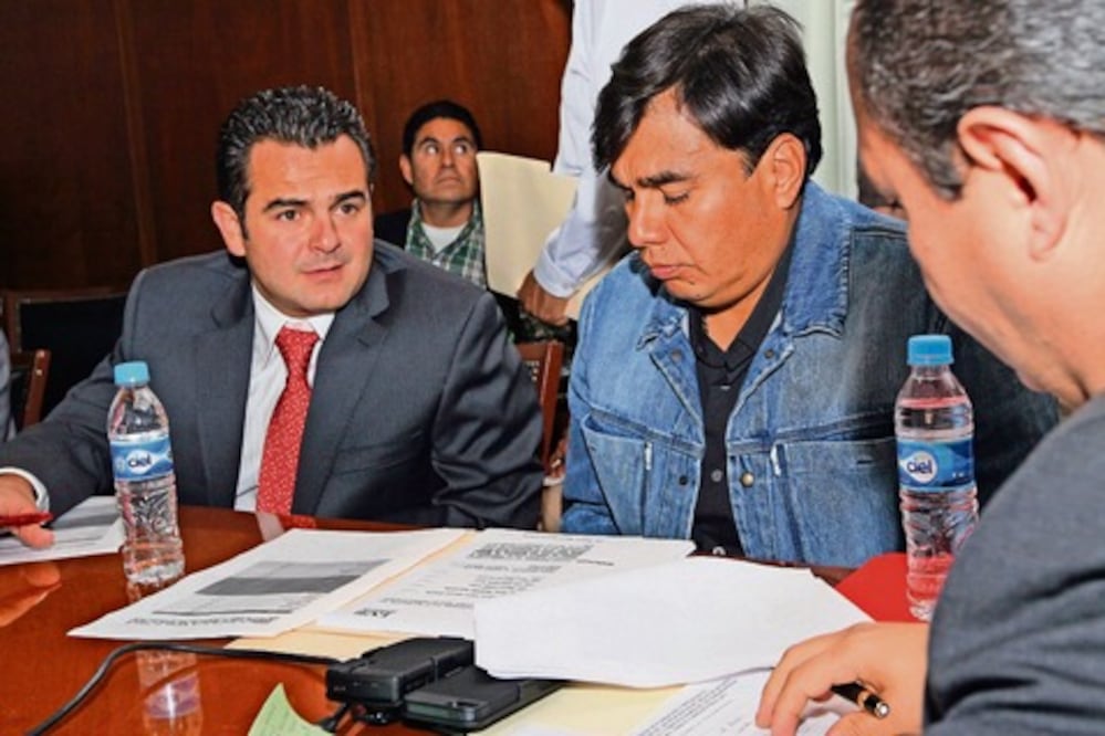 Avanzan  proyectos de ingresos municipales