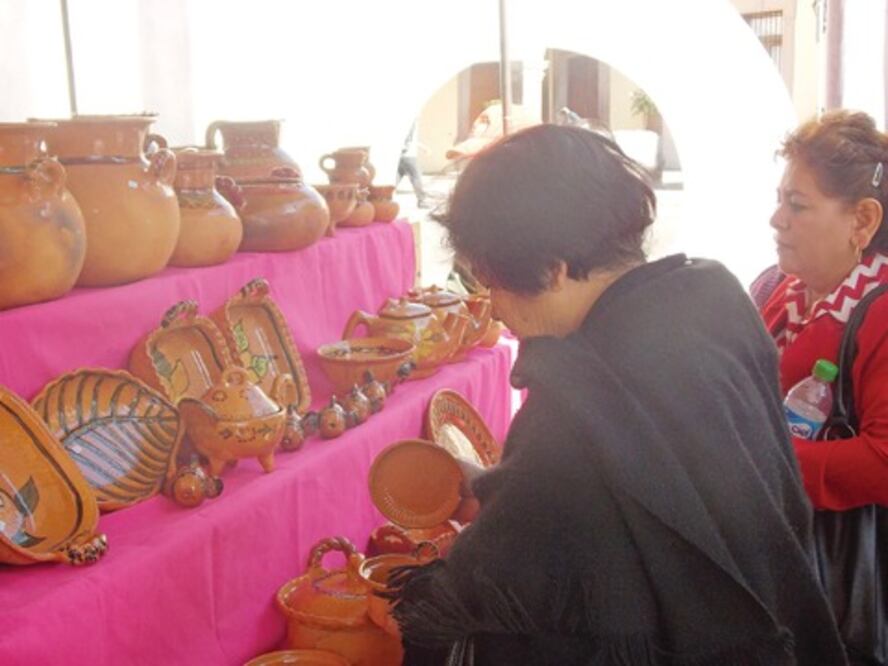 Realizan la primera “Muestra de Loza”