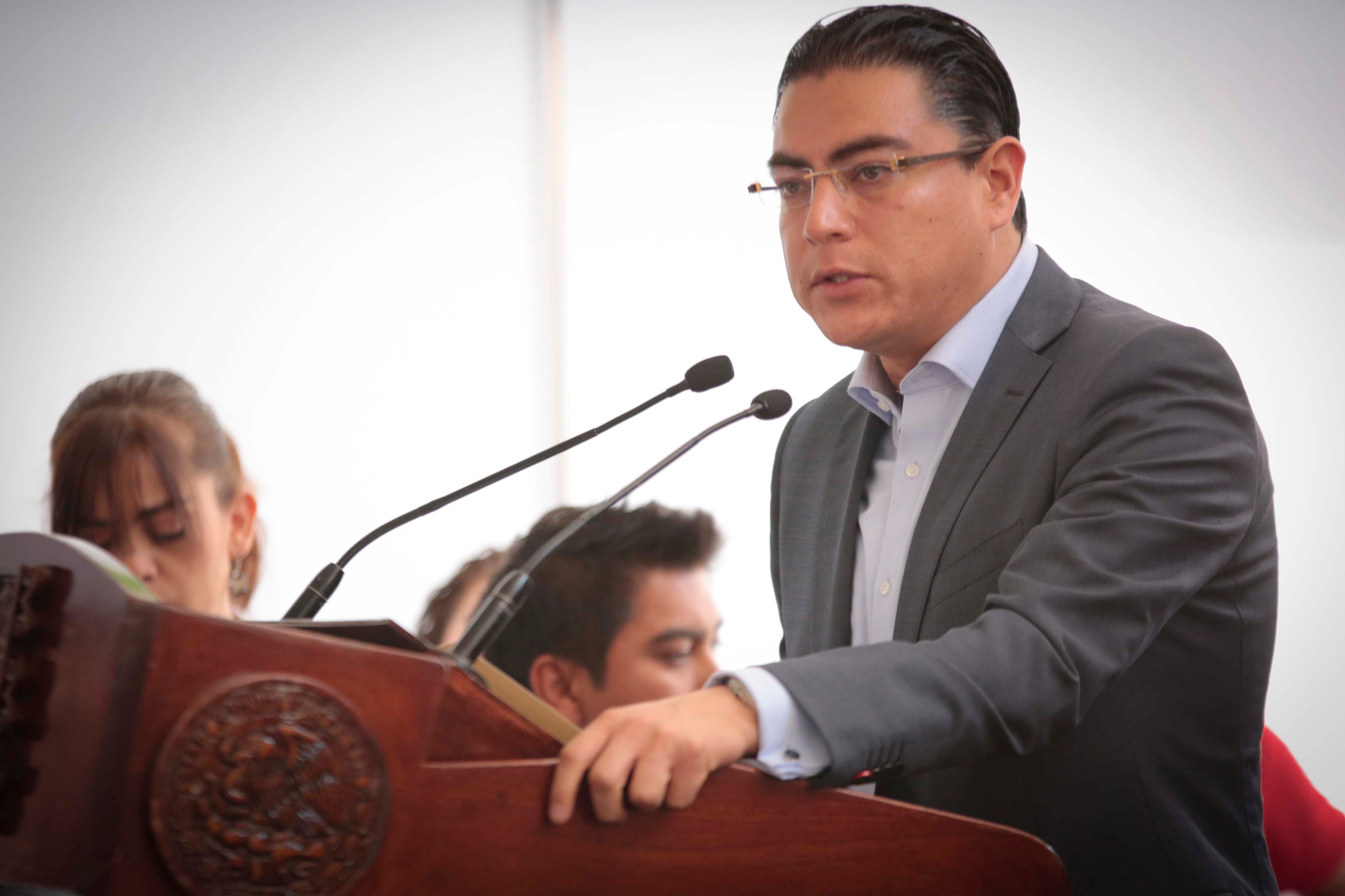 Secretario del Trabajo visita planta Eckerle