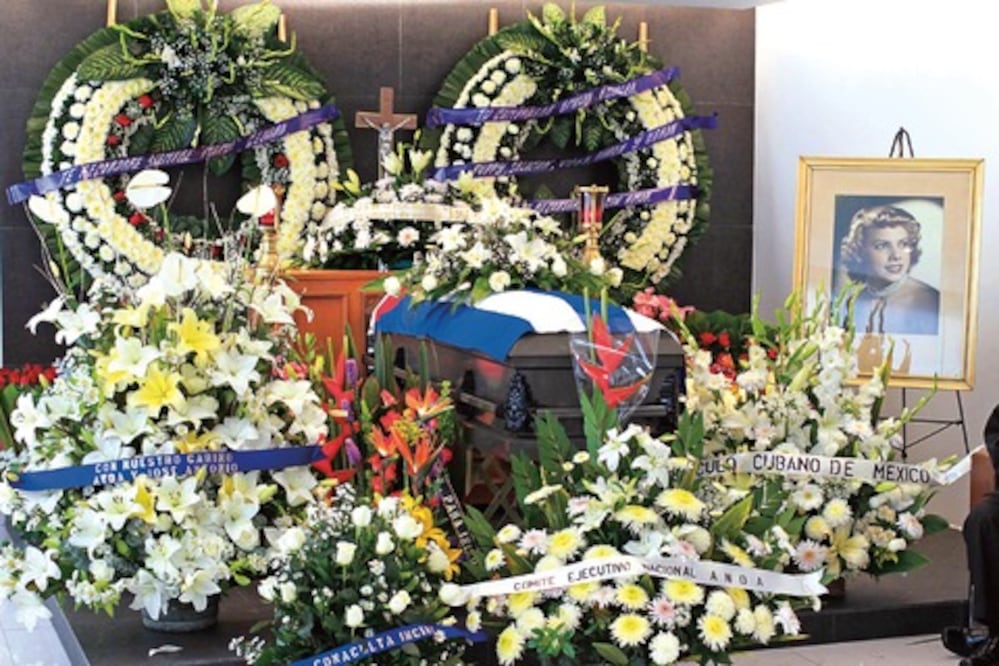 Flores y alegría cubana para Ninón 