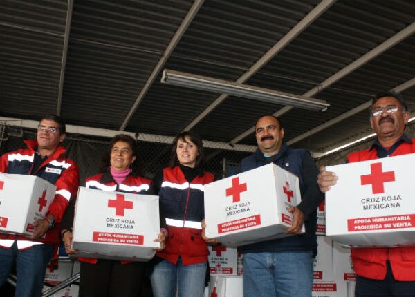 La Cruz Roja entrega mil 300 despensas