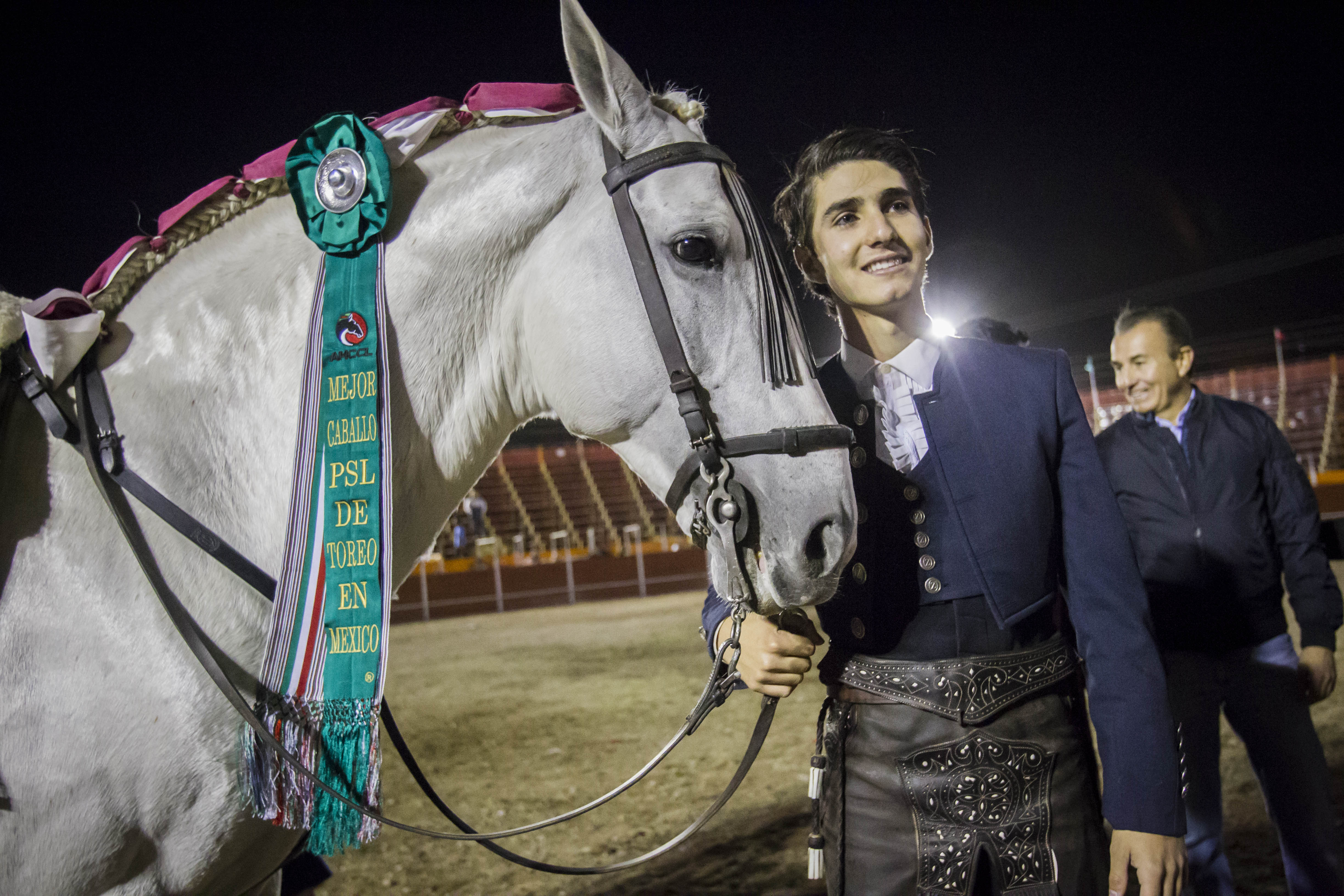 Zendejas, herencia de arte en el ruedo