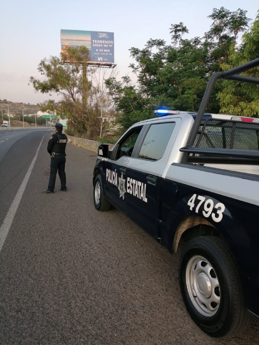 Por Covid-19, Querétaro restringe a dos personas el cupo de vehículos