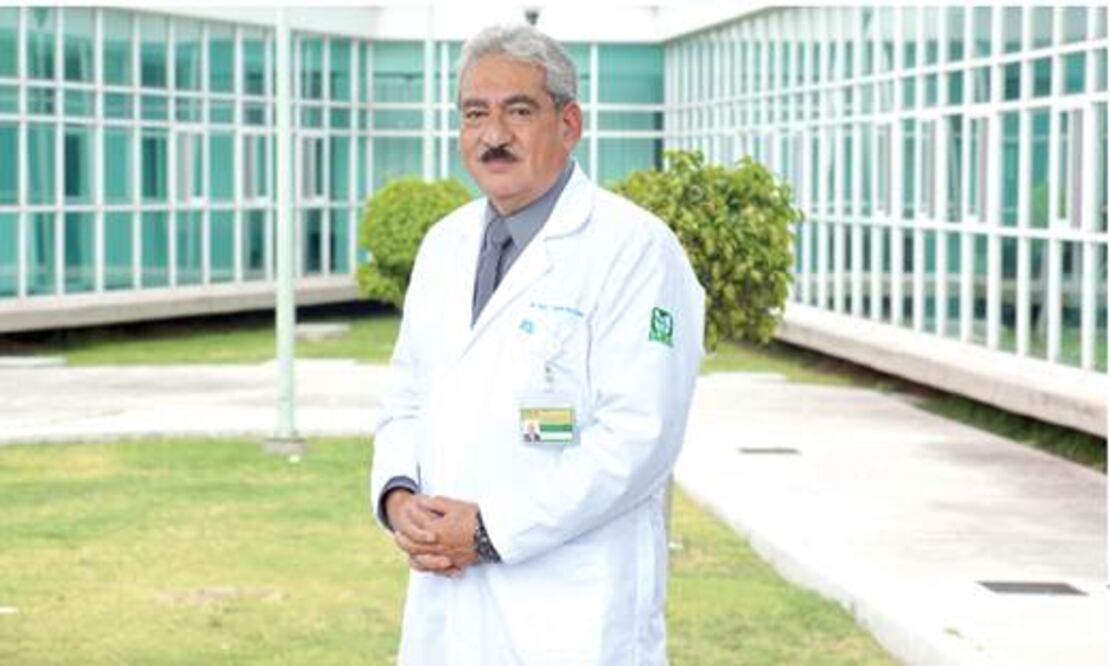 El IMSS cuenta con médicos reconocidos