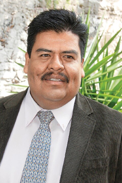 Piden más plazas docentes en SJR