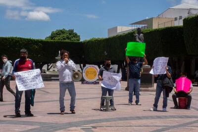 Comerciantes de la Alameda Hidalgo piden ser reubicados 