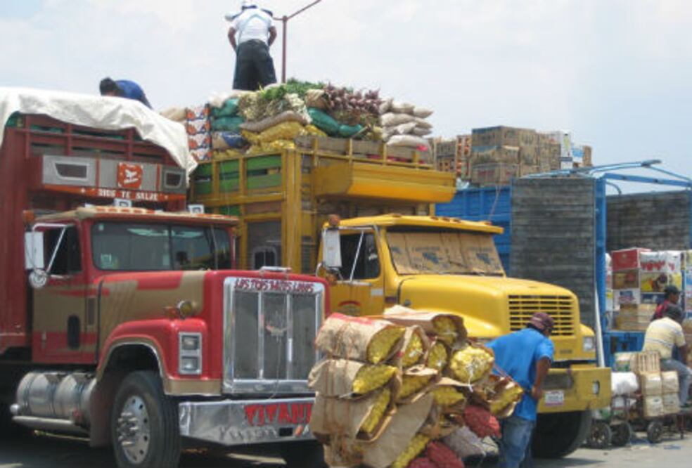 Intensifica Profeco verificación en centrales de abasto
