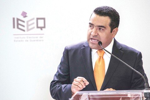 No soy político, soy una opción diferente: Salvador López