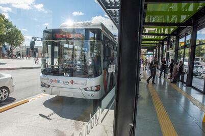 Hay cuatro nuevas rutas del Qrobús; siguen cambios en el transporte público