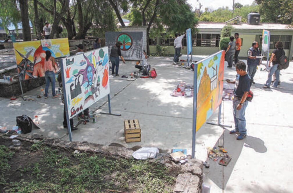 Efectúan primer Encuentro de Arte Público y Mural