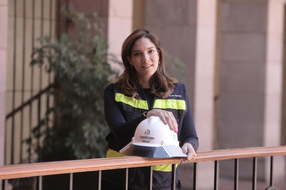 La secretaria de Desarrollo Urbano y Obras Públicas, Romy Rojas Garrido, dijo que la zona del nuevo hospital no implica un riesgo para la construcción (GONZALO IBÁÑEZ/ EL UNIVERSAL)