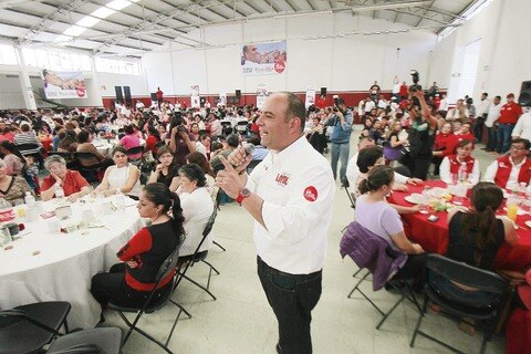 Cumple pruebas de control de confianza RLV