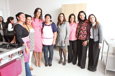 Inauguran nueva Casa de la Mujer