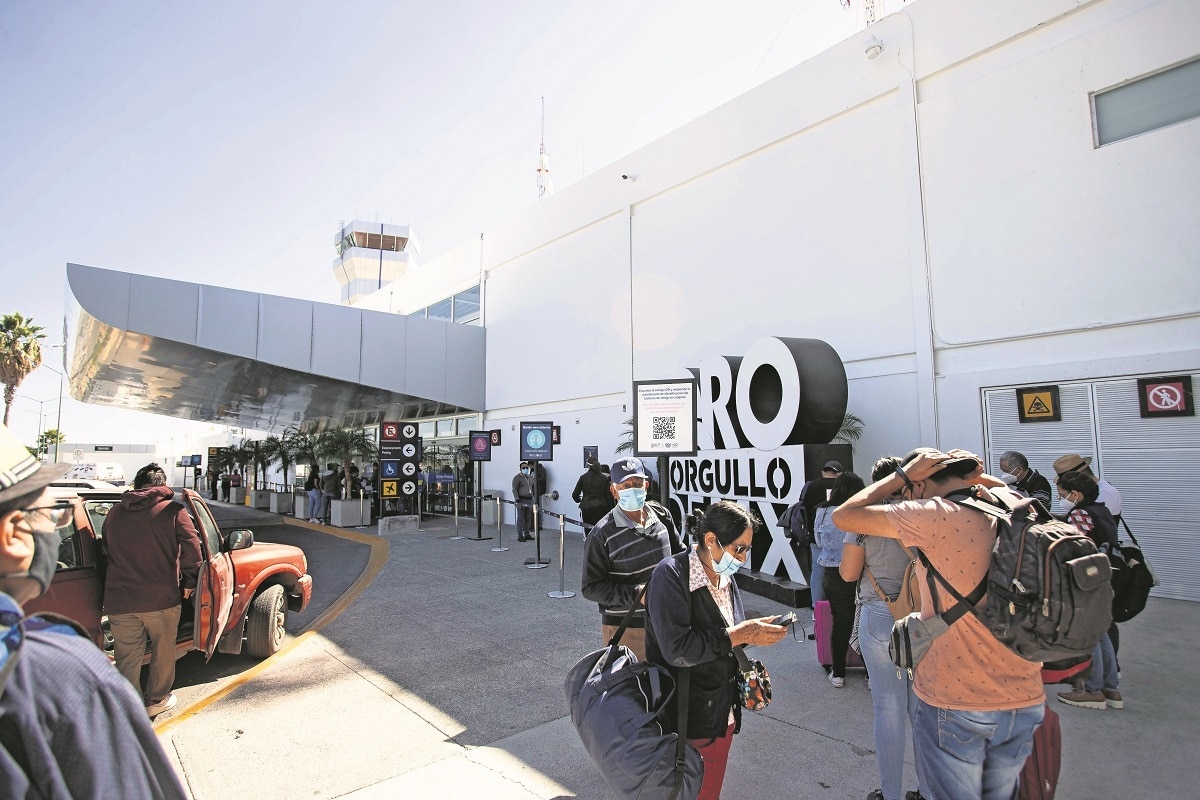 Sube 46.6% traslado de mercancías en el AIQ