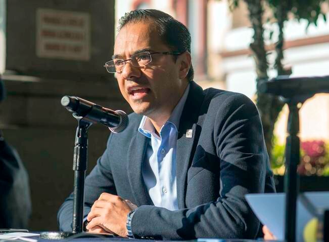 Analiza PAN quién será líder de bancada