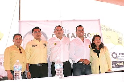 Brindaremos oportunidades a los  jóvenes del estado: Camacho 