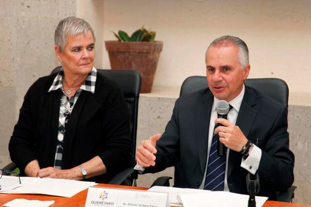 El secretario de Salud, Alfredo Gobera Farro, destacó que 98% de los queretanos está vacunado contra el virus (GUILLERMO GONZÁLEZ. EL UNIVERSAL)