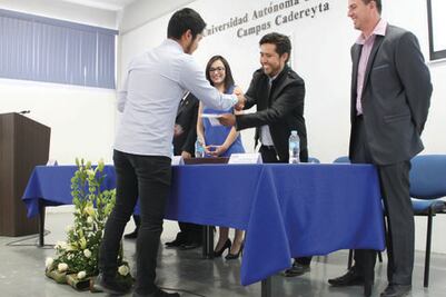 Reciben las llaves de la Casa del Estudiante