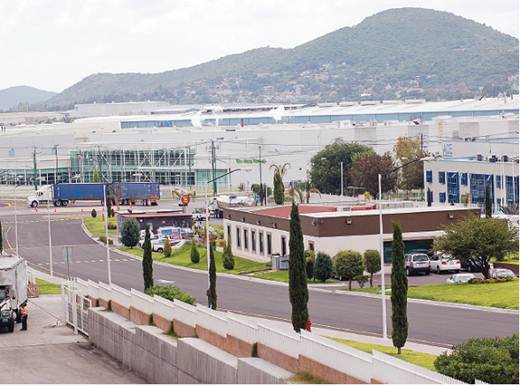 Destaca capital en atracción de inversión