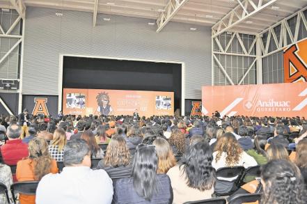 Preuniversitarios viven “Open Day” 