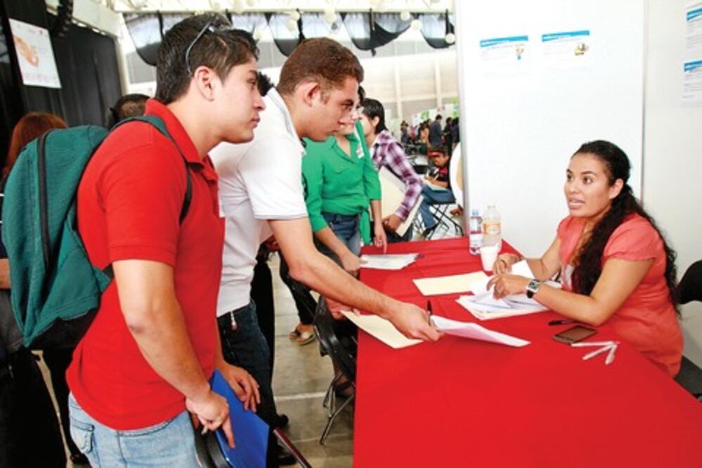 Crece desocupación laboral 0.99%: Inegi