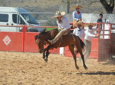Cierran circuito en San Agustín