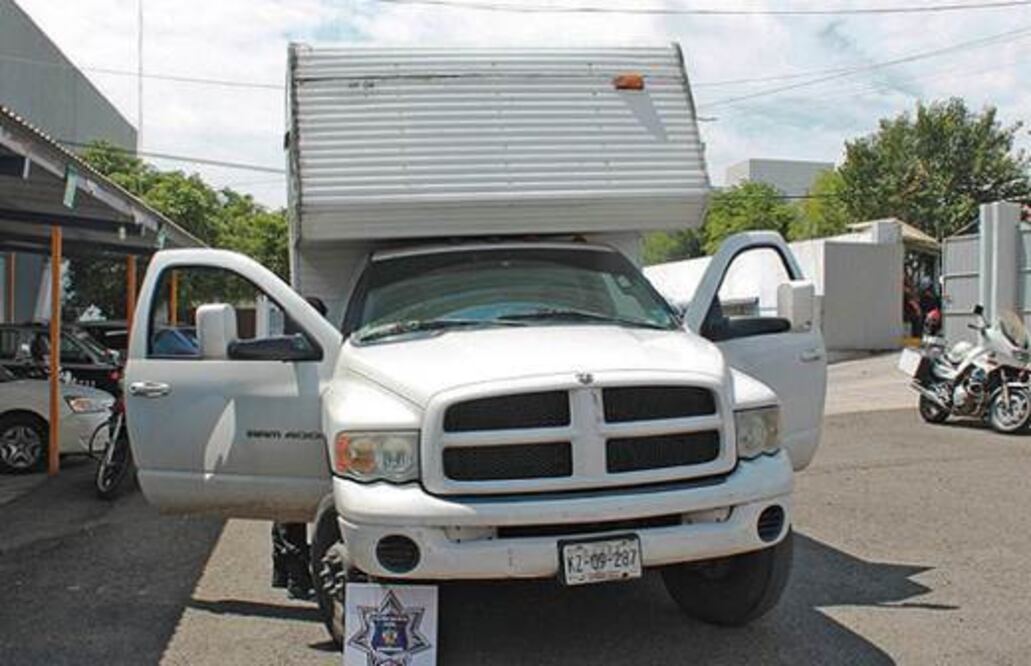 Lo arrestan por fingir ser agente