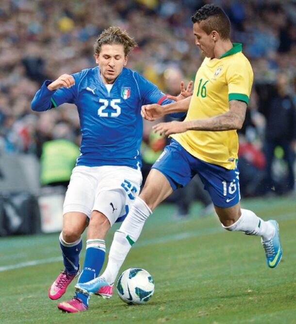 Italia y Brasil dan muestra de poder