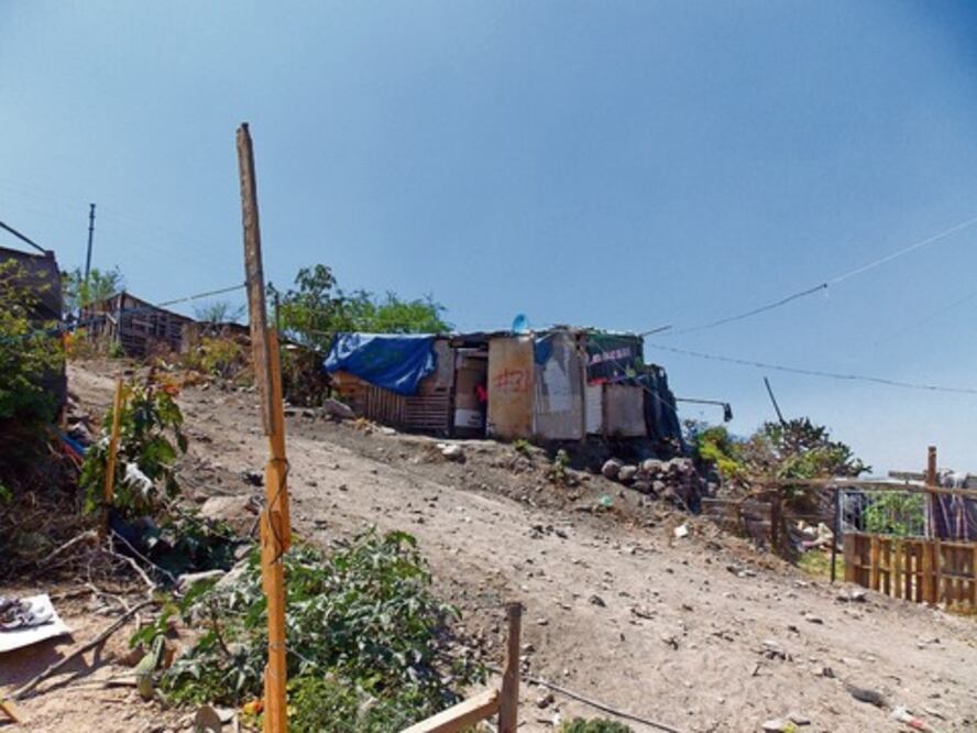 Demandan servicios básicos