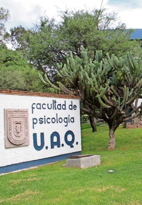 Certifican programas académicos de UAQ