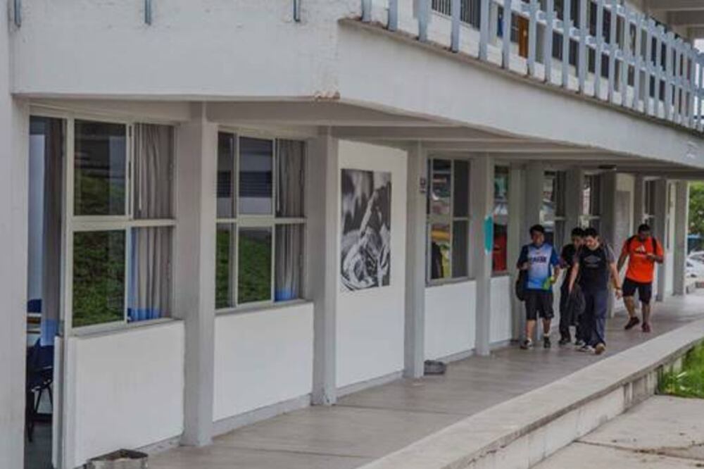 Presupuesto insuficiente en UAQ