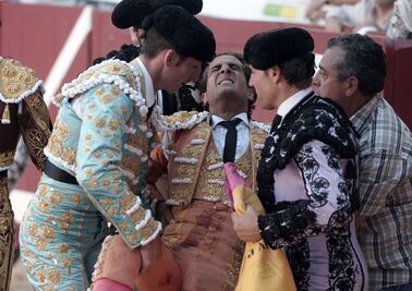 Un toro mata al torero español Iván Fandiño en Francia