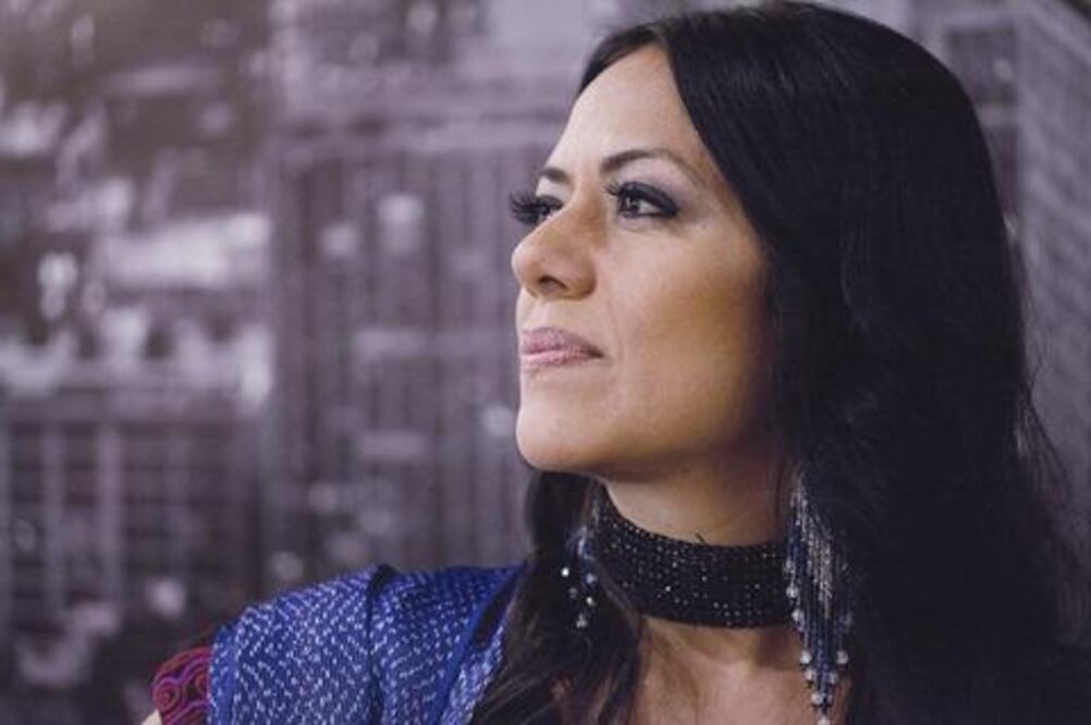 Lila Downs le cantará a los difuntos