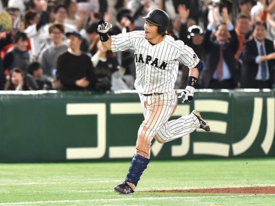 Nobuhiro Matsuda conectó cuadrangular de tres carreras. (KAZUHIRO NOGI. AFP)