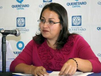 Presenta Bety Marmolejo informe
