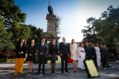 Rinden homenaje a "La Corregidora"
