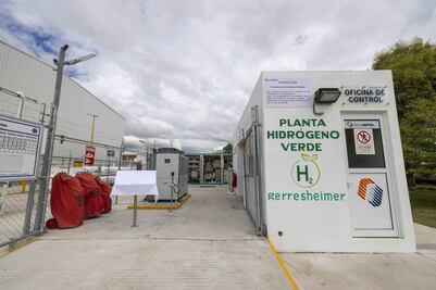 Inauguran en Querétaro la primera planta de hidrógeno verde del país