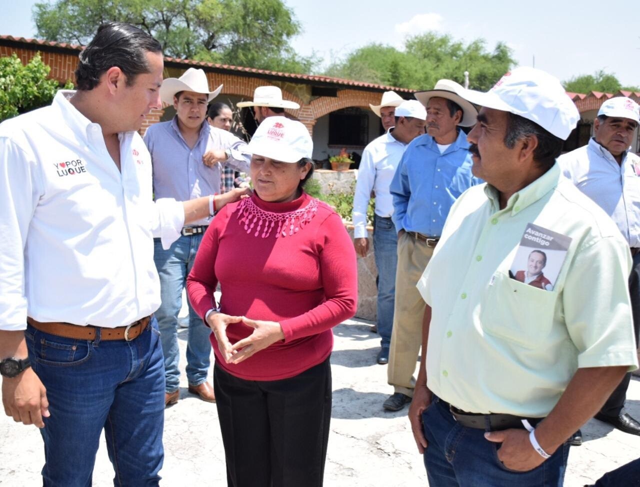 Nuestro país se ha construido a través del campo, es momento de trabajar por ustedes: Ernesto Luque