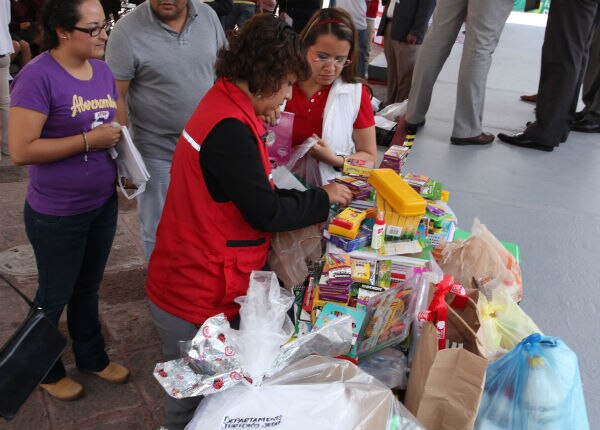 Recolección de útiles escolares, récord nacional