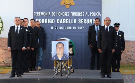 Despiden con honores al policía Rodrigo Cabello