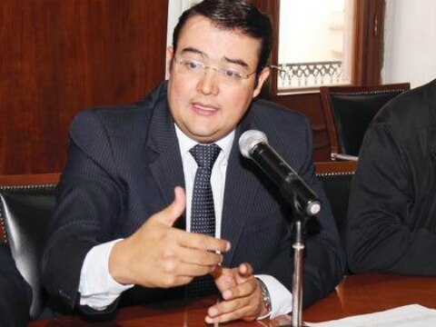 Me interesa contender por San Juan: Vega