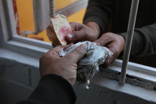 Liberan a 80% de vendedores de droga, dice jefe policiaco