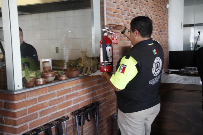 Se verifica que personal de empresas que prestan servicios de seguridad privada trabajen con apego a la normatividad / Foto: Especial