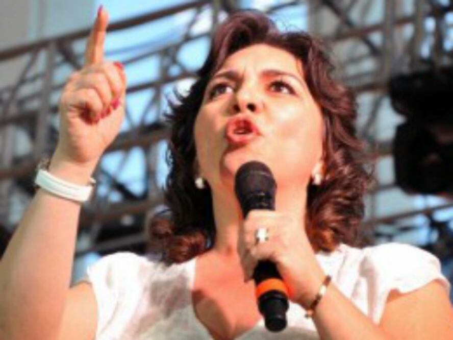 Da calidad moral y humana de militantes