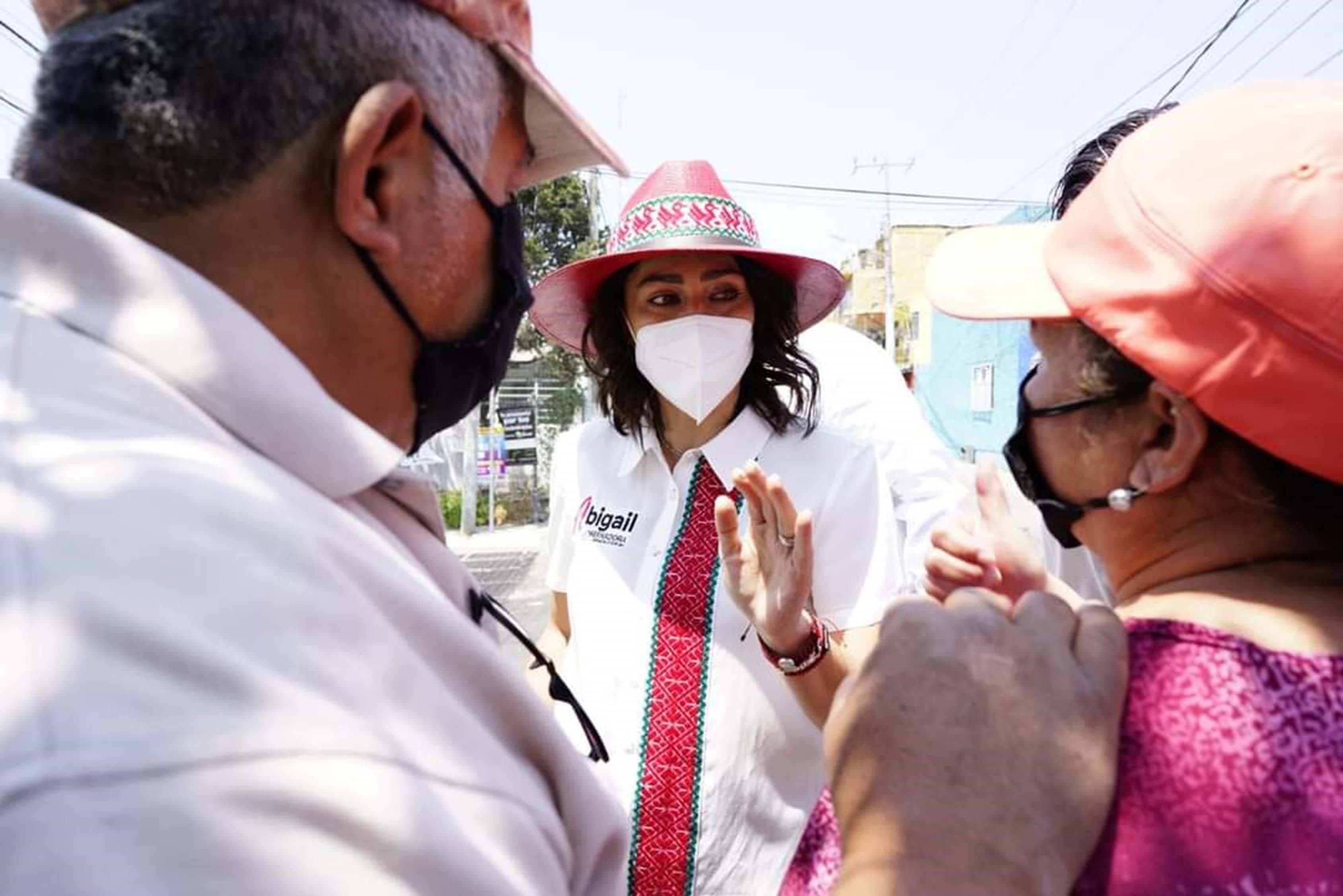 Abigail Arredondo propone especializar justicia para las mujeres